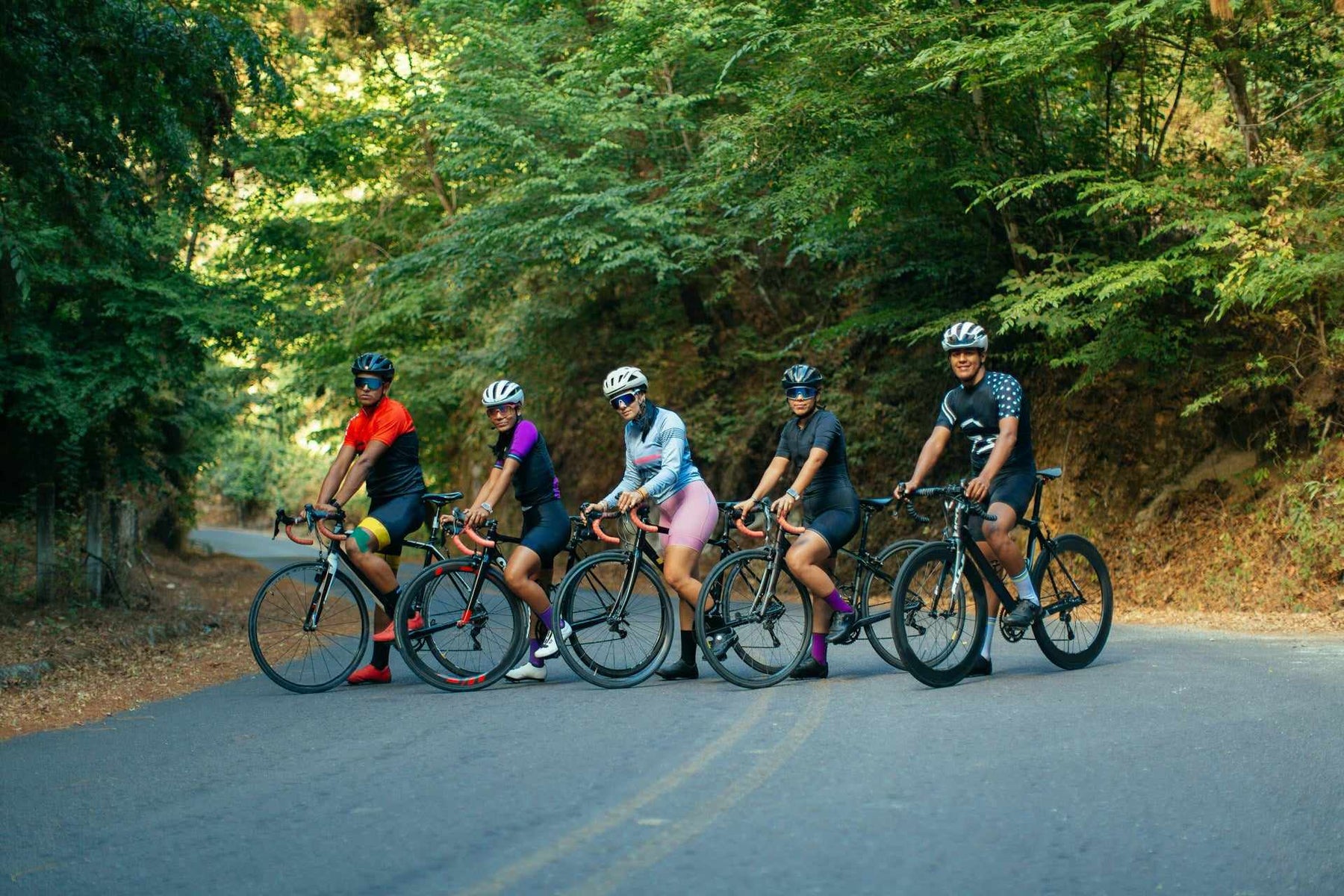 Gifts for Cyclists: Top Phone Mounts, Gadgets and Gear for Your Cycling Enthusiast