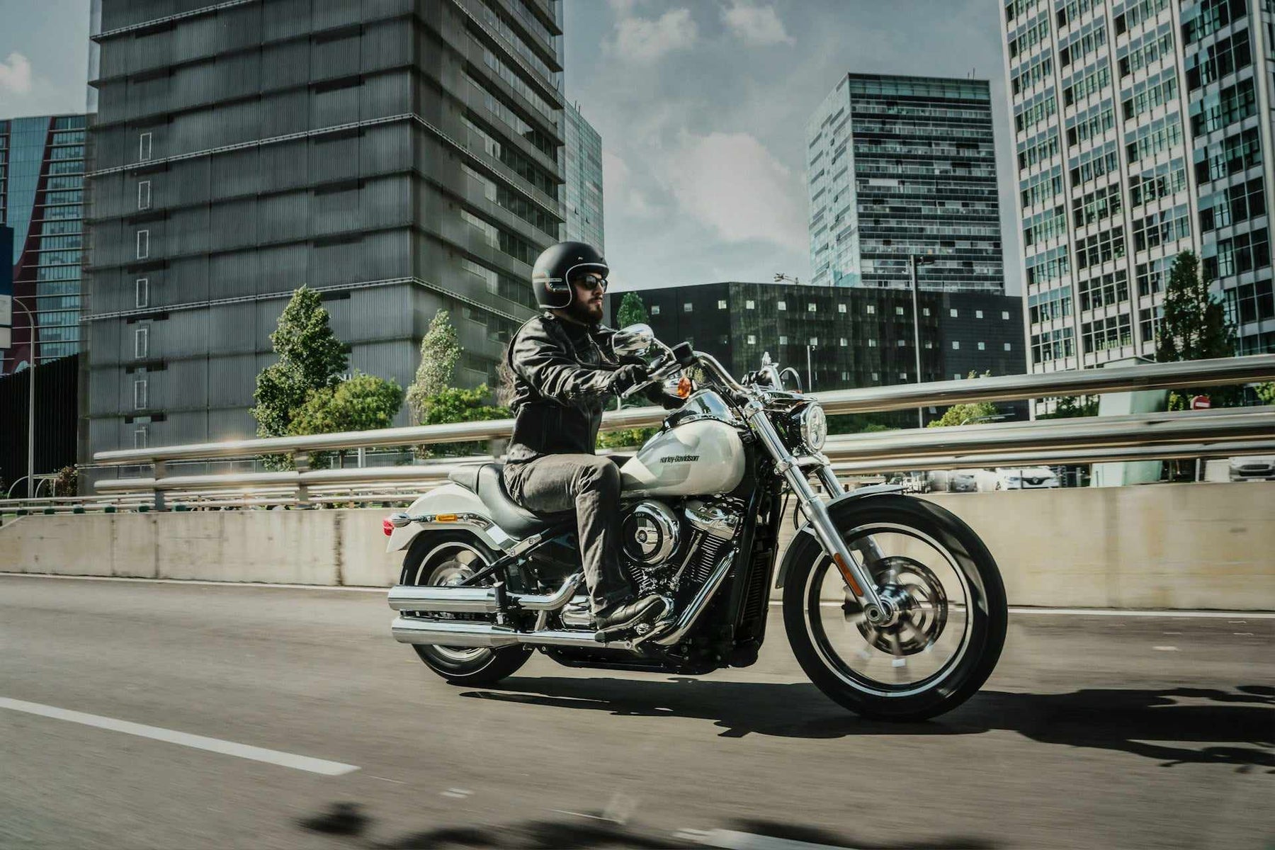 The Best Gifts for Motorcycle Lovers to Enhance Their Riding Experience