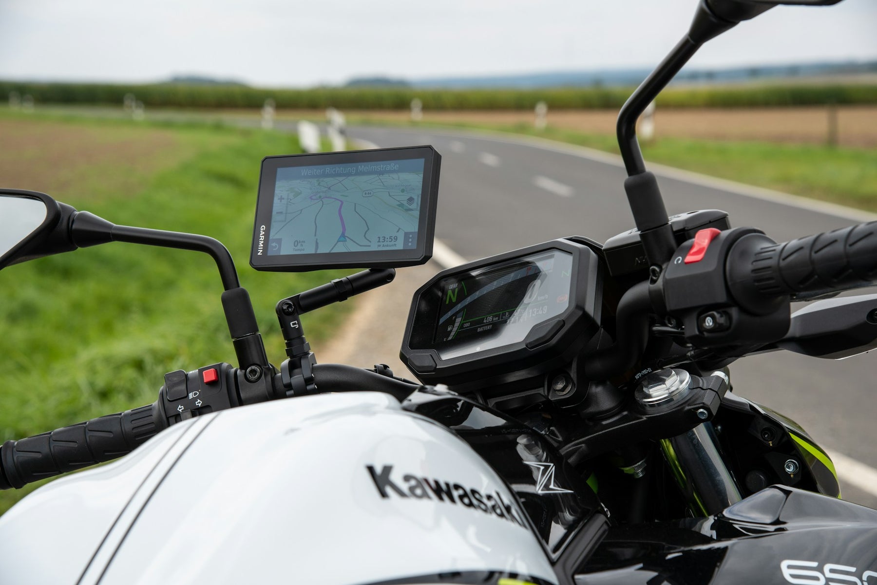 Motorcycle GPS Mount: The Best Navigation Tools for Your Ride